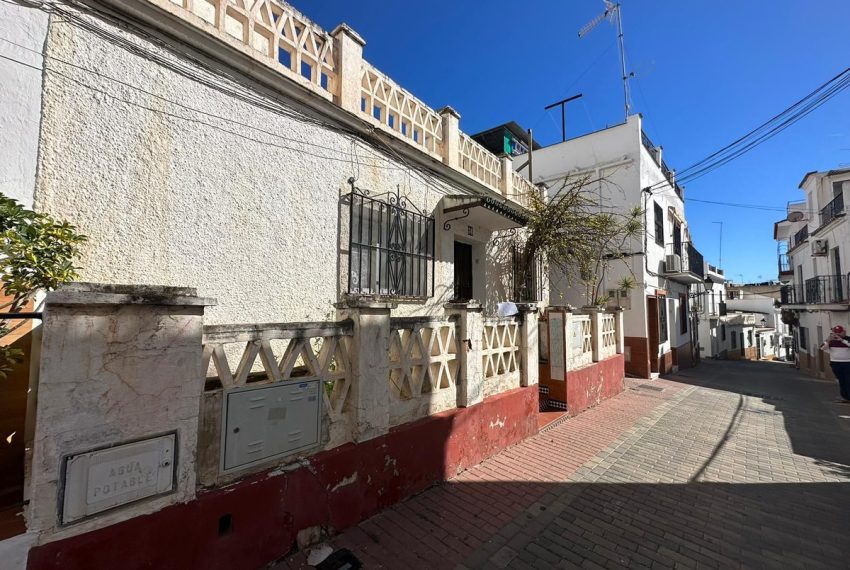 R4753192-Townhouse-For-Sale-Marbella-Terraced-3-Beds-100-Built-1