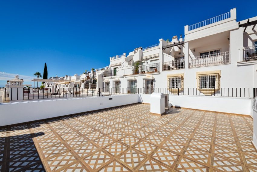 R4770643-Townhouse-For-Sale-Nueva-Andalucia-Terraced-2-Beds-115-Built-12