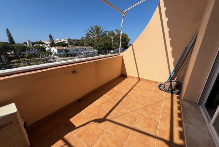 R4770670-Apartment-For-Sale-Benavista-Penthouse-5-Beds-145-Built-1