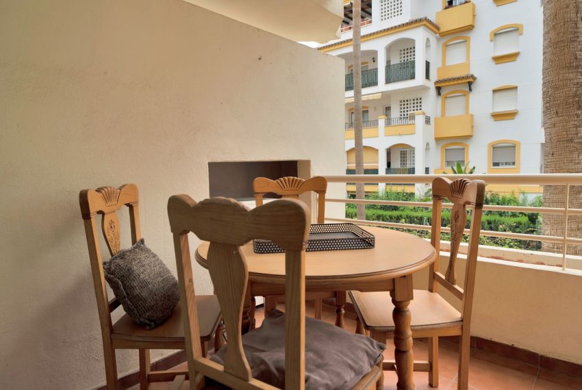 R4787290-Apartment-For-Sale-The-Golden-Mile-Ground-Floor-2-Beds-76-Built-14