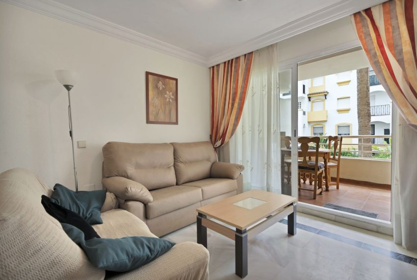 R4787290-Apartment-For-Sale-The-Golden-Mile-Ground-Floor-2-Beds-76-Built-2