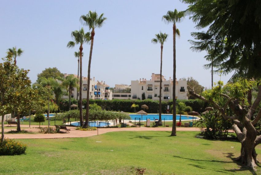 R4797883-Apartment-For-Sale-Nueva-Andalucia-Middle-Floor-2-Beds-87-Built