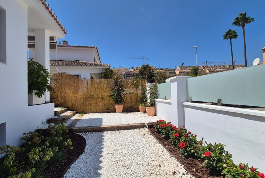 R4800805-Villa-For-Sale-La-Cala-de-Mijas-Detached-5-Beds-358-Built-8