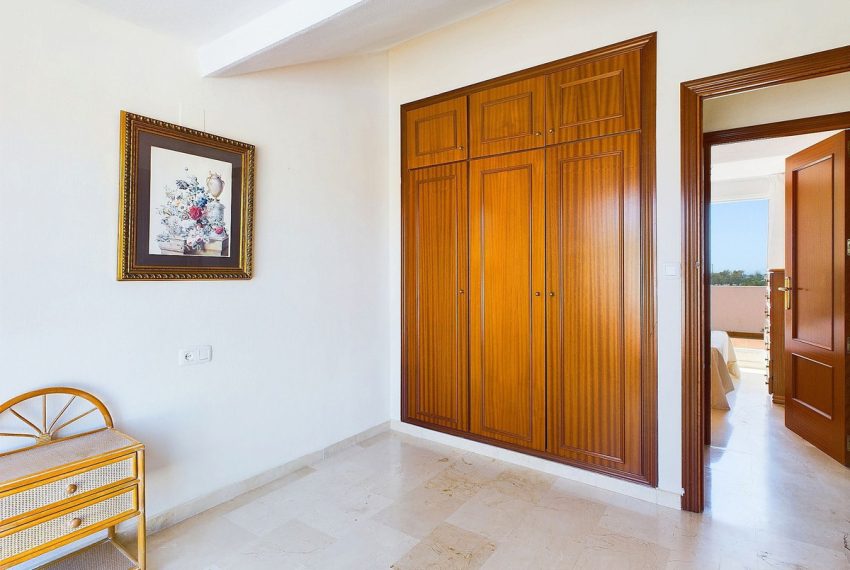 R4804162-Apartment-For-Sale-San-Pedro-de-Alcantara-Penthouse-Duplex-3-Beds-126-Built-10