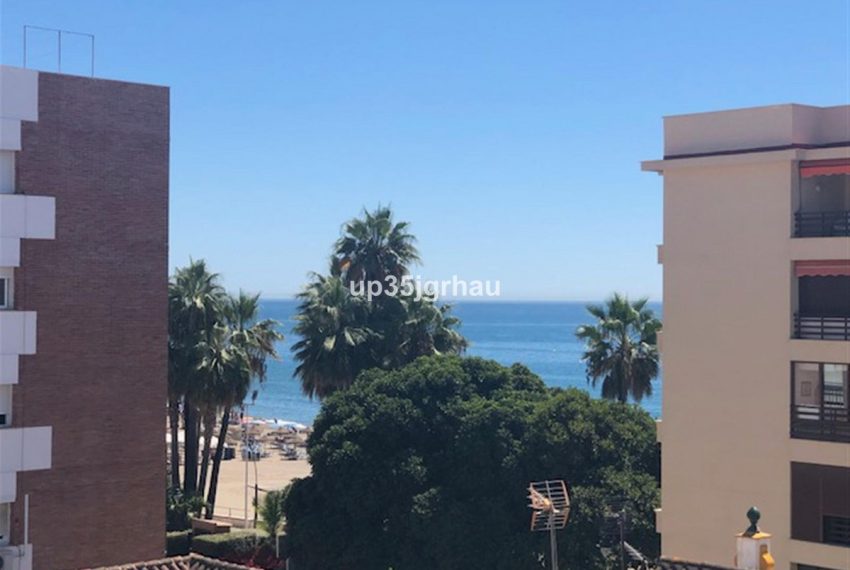 R4807195-Apartment-For-Sale-Estepona-Penthouse-3-Beds-79-Built