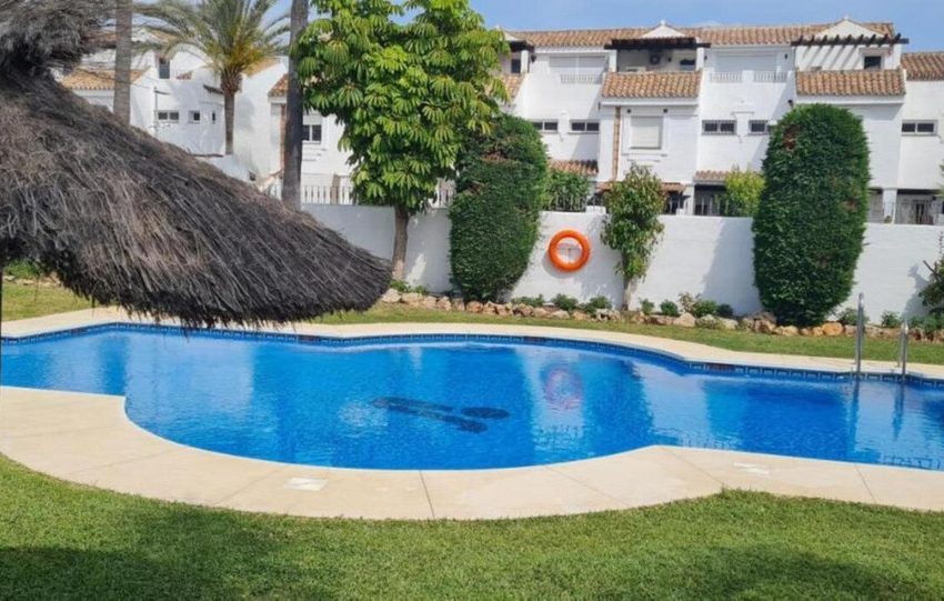 R4807951-Townhouse-For-Sale-Marbella-Terraced-4-Beds-200-Built-13