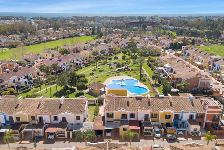 R4821460-Townhouse-For-Sale-Guadalmina-Alta-Terraced-4-Beds-204-Built-1