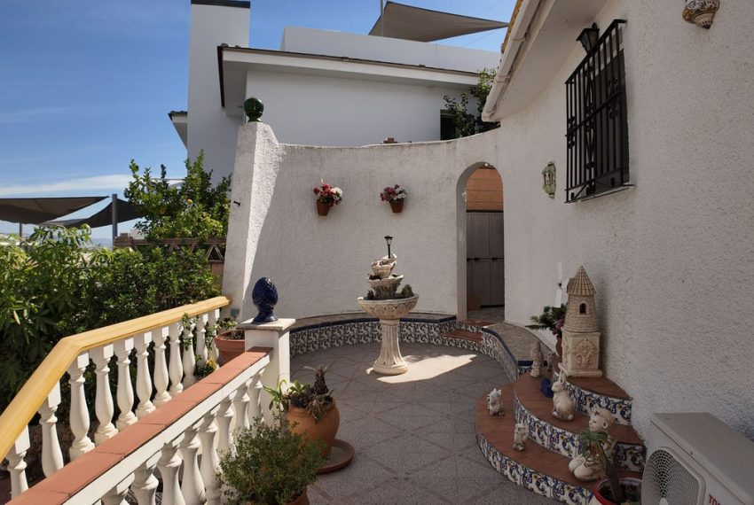 R4821967-Villa-For-Sale-Nueva-Andalucia-Detached-4-Beds-157-Built-17