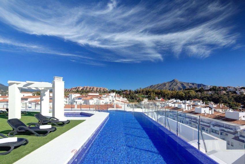 R4829743-Apartment-For-Sale-Nueva-Andalucia-Middle-Floor-2-Beds-100-Built