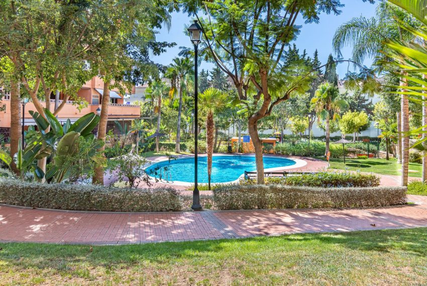 R4834114-Apartment-For-Sale-Marbella-Middle-Floor-1-Beds-63-Built