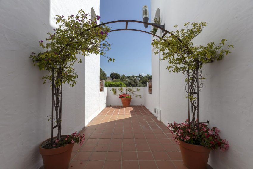 R4836109-Apartment-For-Sale-Nueva-Andalucia-Middle-Floor-3-Beds-128-Built-9