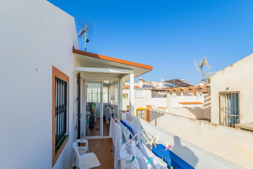 R4839739-Townhouse-For-Sale-Marbella-Terraced-6-Beds-219-Built-18