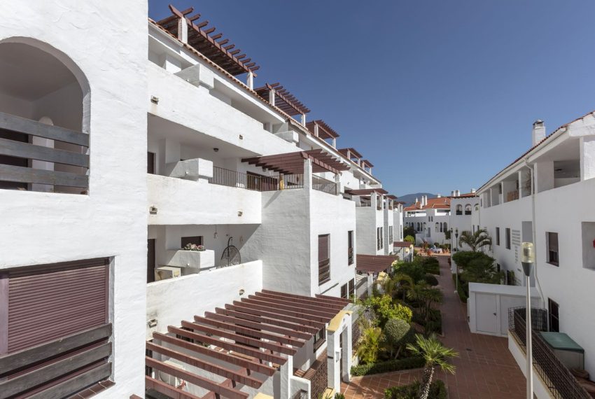 R4845700-Apartment-For-Sale-Nueva-Andalucia-Middle-Floor-3-Beds-120-Built-13