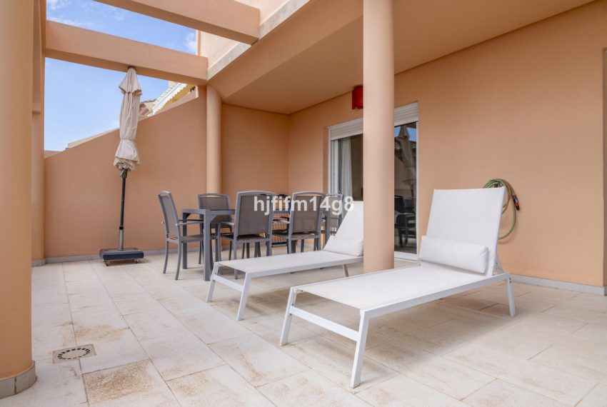 R4845895-Apartment-For-Sale-Nueva-Andalucia-Middle-Floor-2-Beds-140-Built-18