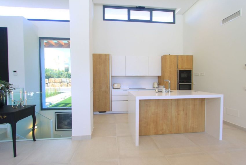 R4847659-Villa-For-Sale-Atalaya-Detached-4-Beds-272-Built-10