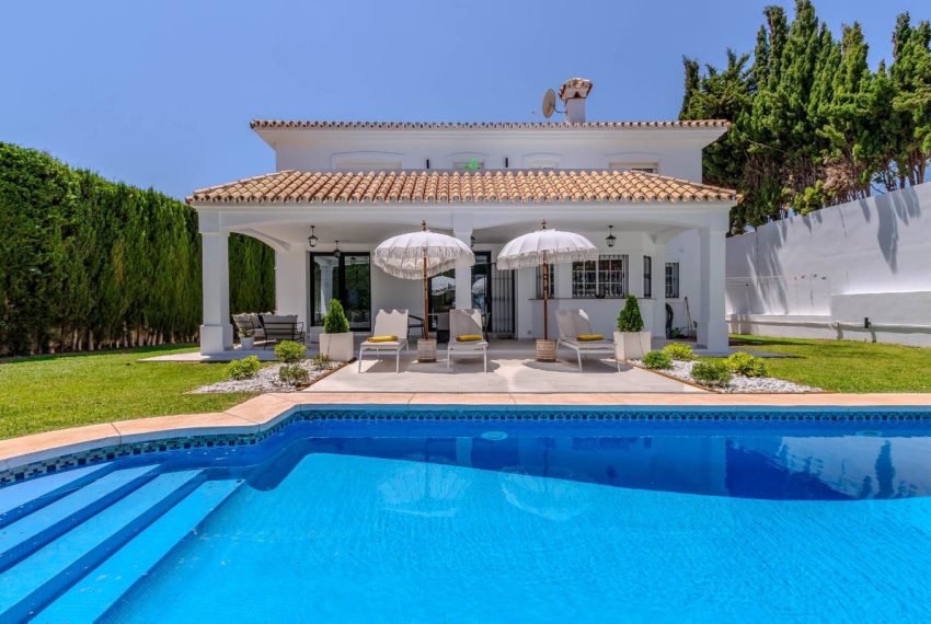 R4849369-Villa-For-Sale-Mijas-Golf-Detached-4-Beds-241-Built-1