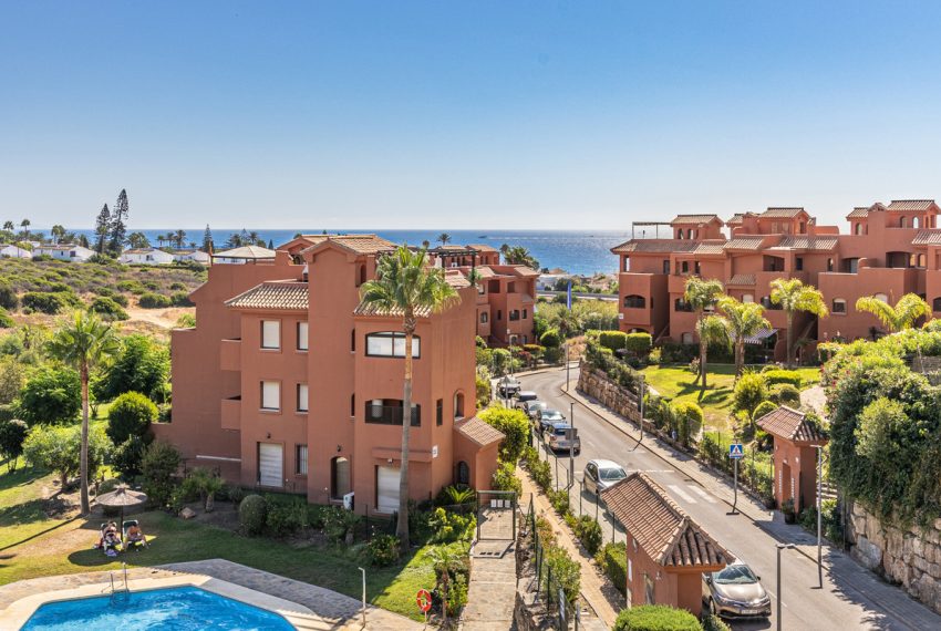 R4850341-Apartment-For-Sale-Estepona-Penthouse-3-Beds-169-Built