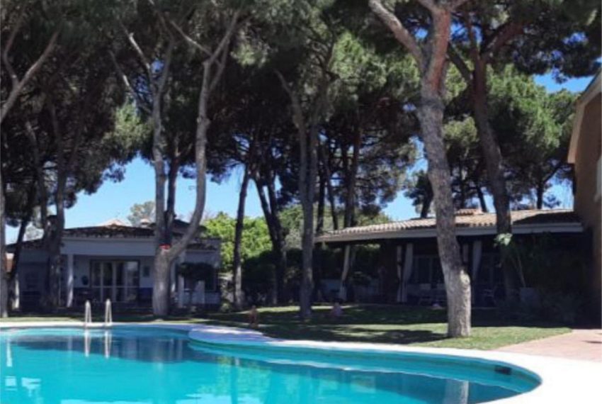 R4851514-Villa-For-Sale-Cabopino-Detached-8-Beds-800-Built-12