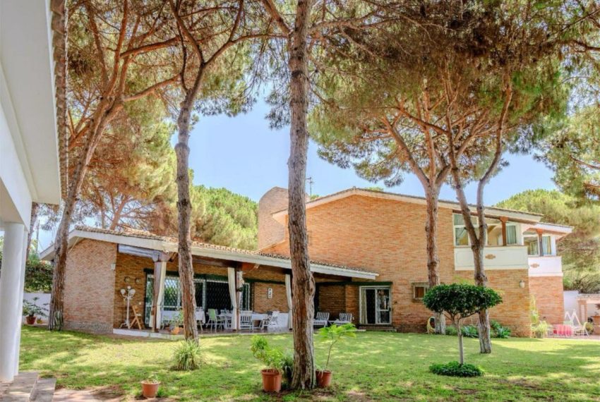 R4851514-Villa-For-Sale-Cabopino-Detached-8-Beds-800-Built-15