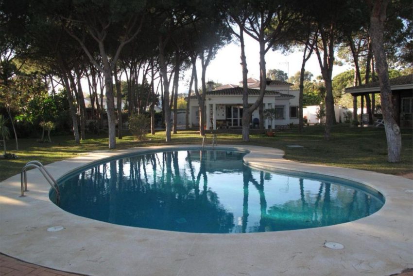 R4851514-Villa-For-Sale-Cabopino-Detached-8-Beds-800-Built-5