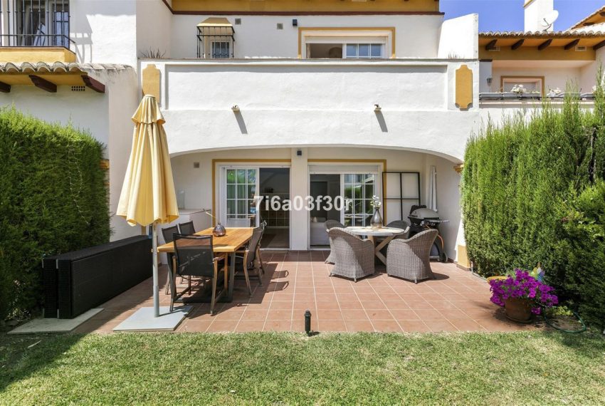 R4853680-Townhouse-For-Sale-Puerto-Banus-Terraced-3-Beds-176-Built