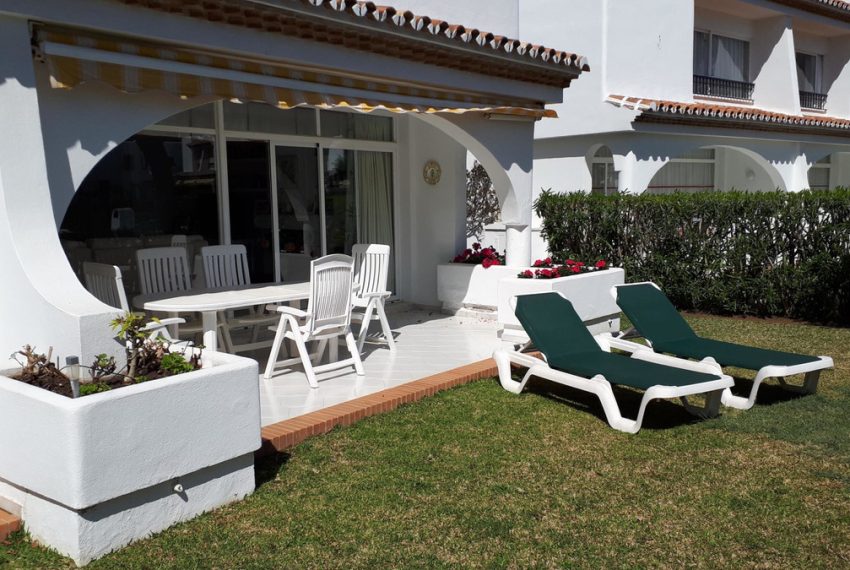 R4854655-Villa-For-Sale-Miraflores-Semi-Detached-3-Beds-181-Built