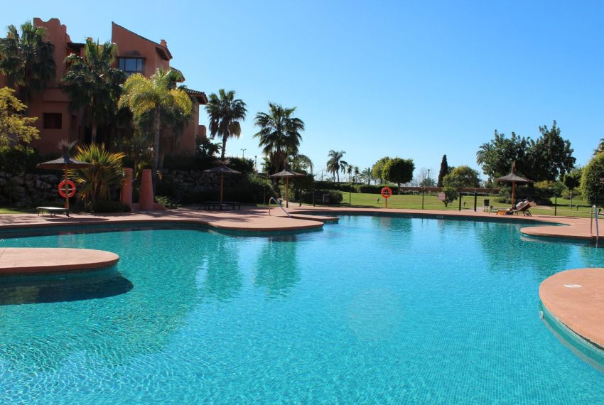 R4856272-Apartment-For-Sale-Estepona-Penthouse-1-Beds-72-Built-1