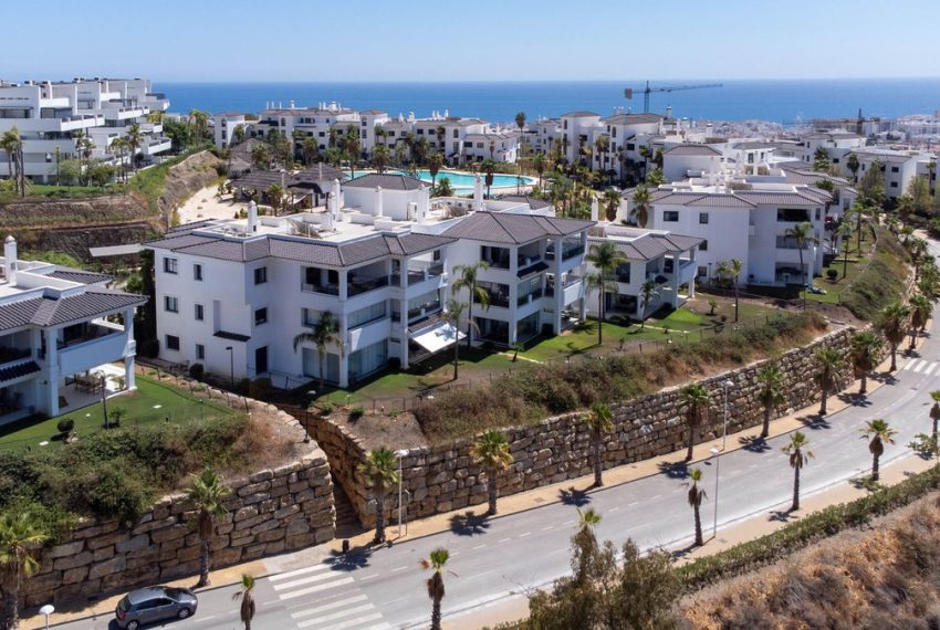 R4858579-Apartment-For-Sale-Estepona-Penthouse-2-Beds-119-Built