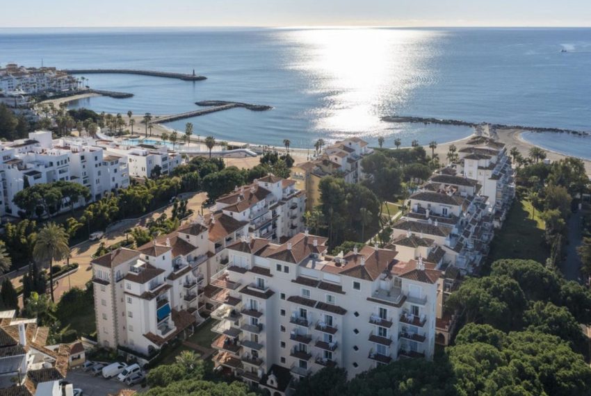 R4858894-Apartment-For-Sale-Puerto-Banus-Penthouse-Duplex-3-Beds-145-Built