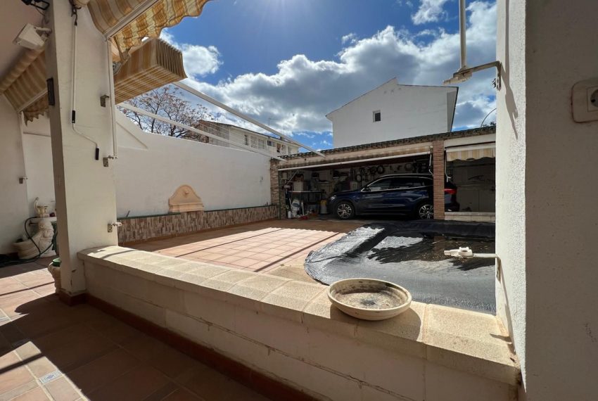 R4861207-Villa-For-Sale-Nueva-Andalucia-Semi-Detached-4-Beds-190-Built-9