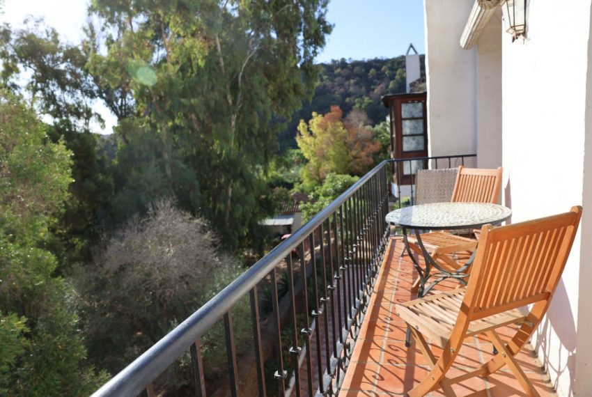 R4861528-Apartment-For-Sale-Benahavis-Penthouse-2-Beds-80-Built-1