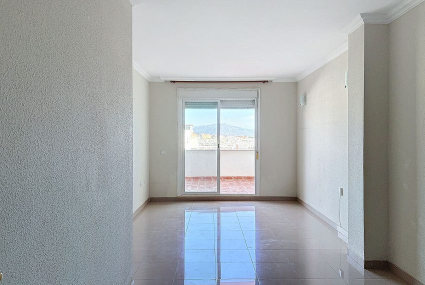 R4862800-Apartment-For-Sale-Estepona-Penthouse-3-Beds-114-Built-17