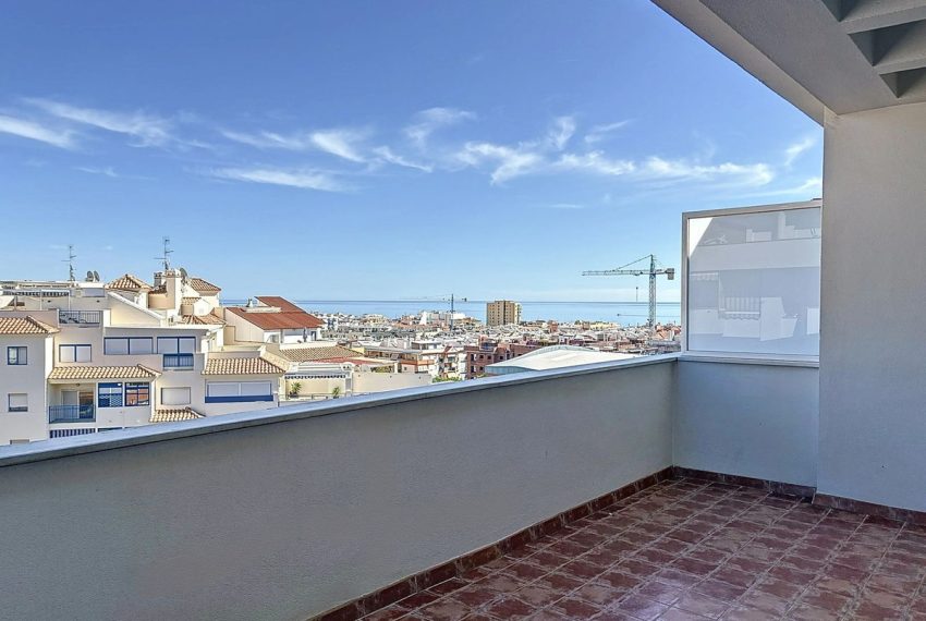 R4862800-Apartment-For-Sale-Estepona-Penthouse-3-Beds-114-Built-2