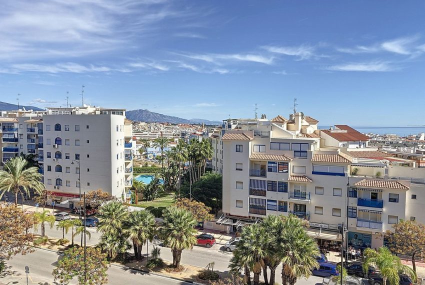 R4862800-Apartment-For-Sale-Estepona-Penthouse-3-Beds-114-Built-3