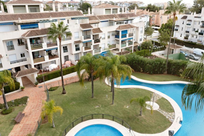 R4867486-Apartment-For-Sale-Nueva-Andalucia-Middle-Floor-2-Beds-70-Built-16