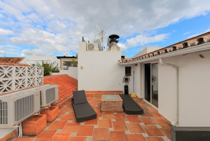 R2731415-Townhouse-For-Sale-Marbella-Terraced-3-Beds-252-Built-2