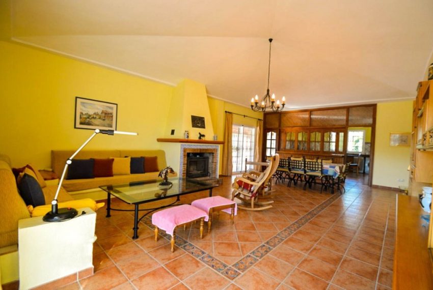 R2822033-Villa-For-Sale-Coin-Finca-5-Beds-517-Built-10