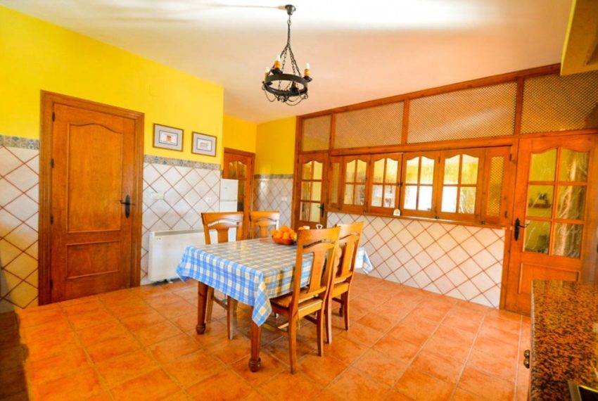 R2822033-Villa-For-Sale-Coin-Finca-5-Beds-517-Built-15