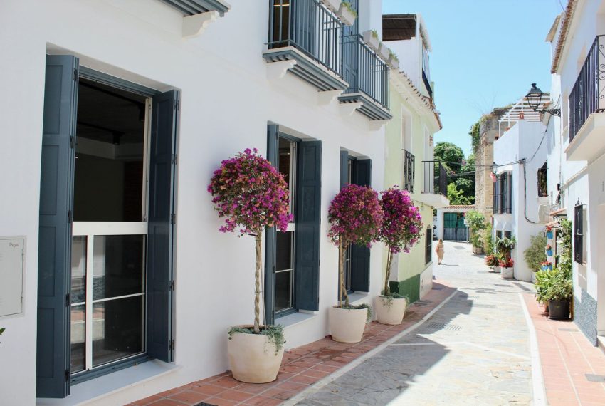 R2980913-Townhouse-For-Sale-Marbella-Terraced-2-Beds-76-Built-2