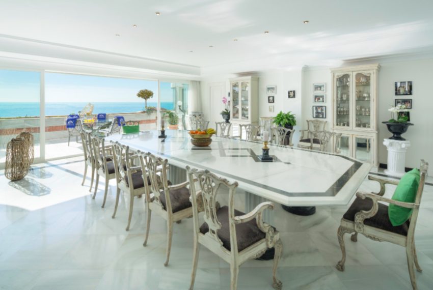 R3182194-Apartment-For-Sale-Puerto-Banus-Penthouse-8-Beds-986-Built-3