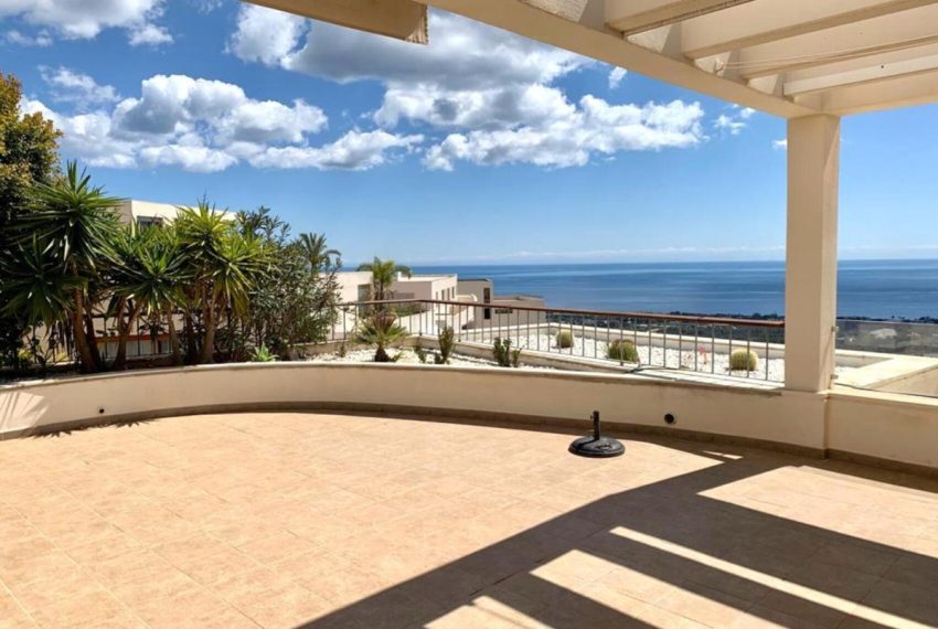 R3380407-Apartment-For-Sale-Altos-de-los-Monteros-Penthouse-3-Beds-155-Built-2