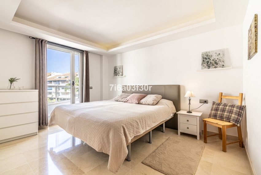 R3892858-Apartment-For-Sale-San-Pedro-de-Alcantara-Penthouse-3-Beds-112-Built-6