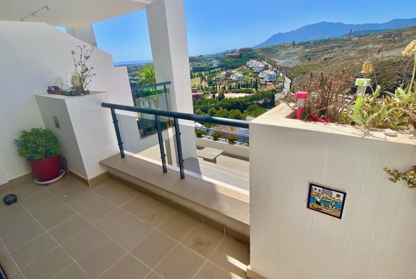 R4309492-Apartment-For-Sale-Benahavis-Middle-Floor-2-Beds-120-Built-1