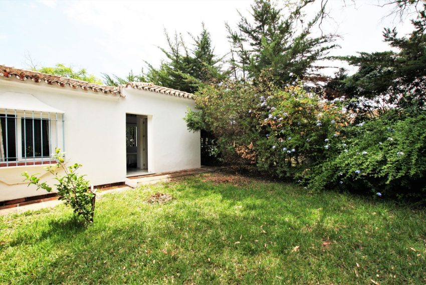 R4334983-Villa-For-Sale-Cabopino-Detached-4-Beds-201-Built-16