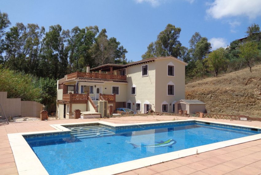 R4372672-Villa-For-Sale-La-Cala-de-Mijas-Finca-4-Beds-300-Built-5