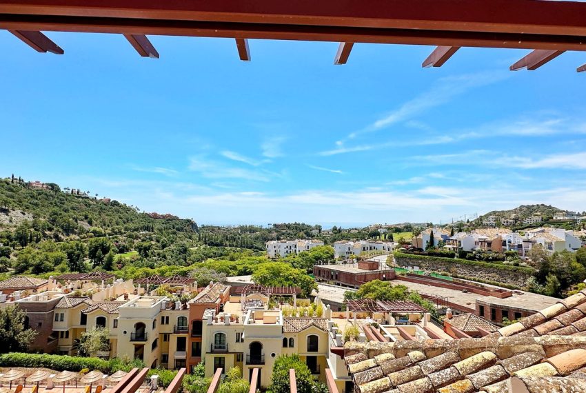 R4431718-Apartment-For-Sale-Los-Arqueros-Penthouse-Duplex-2-Beds-103-Built