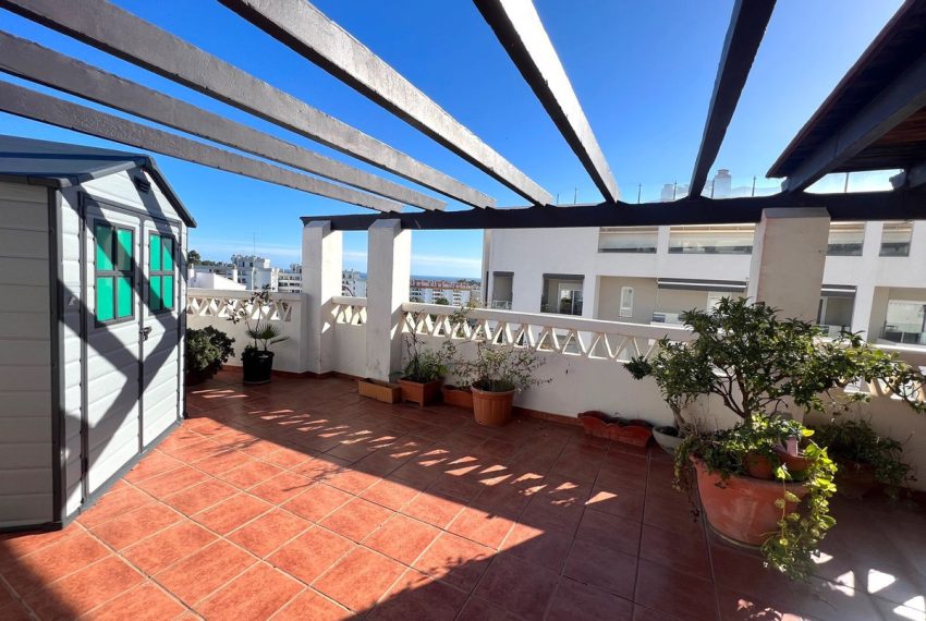 R4458079-Apartment-For-Sale-La-Campana-Penthouse-3-Beds-120-Built-2