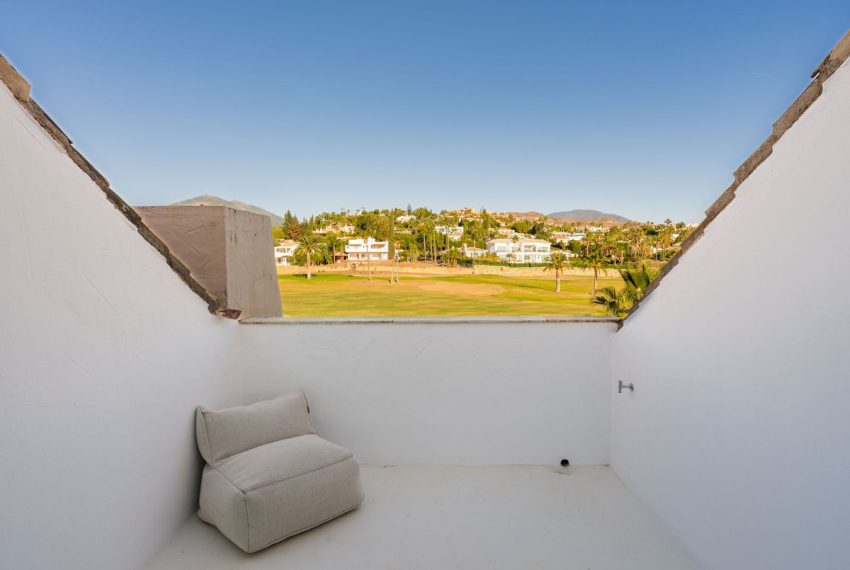 R4592077-Apartment-For-Sale-Nueva-Andalucia-Penthouse-2-Beds-108-Built-9