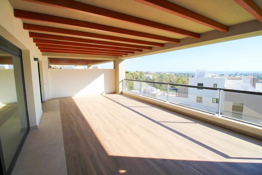 R4592677-Apartment-For-Sale-Nueva-Andalucia-Ground-Floor-2-Beds-111-Built-4