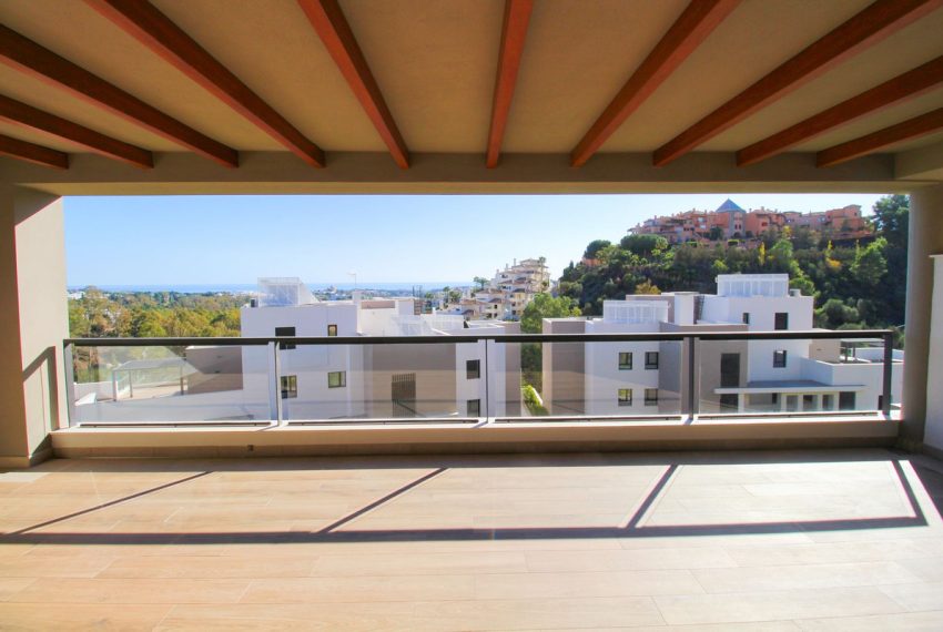 R4592677-Apartment-For-Sale-Nueva-Andalucia-Ground-Floor-2-Beds-111-Built-5